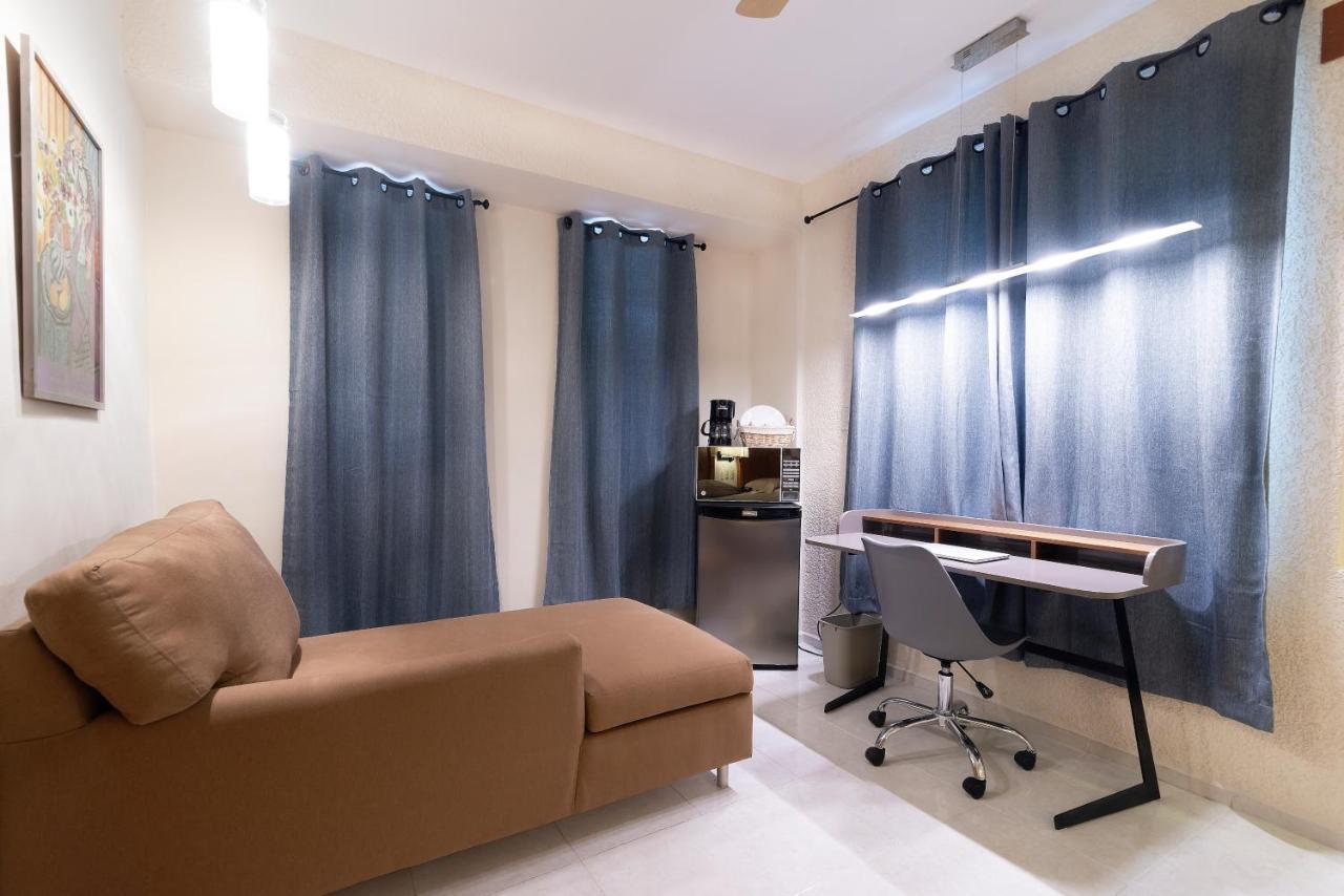 Hotel Y Suites Nader Cancún Buitenkant foto